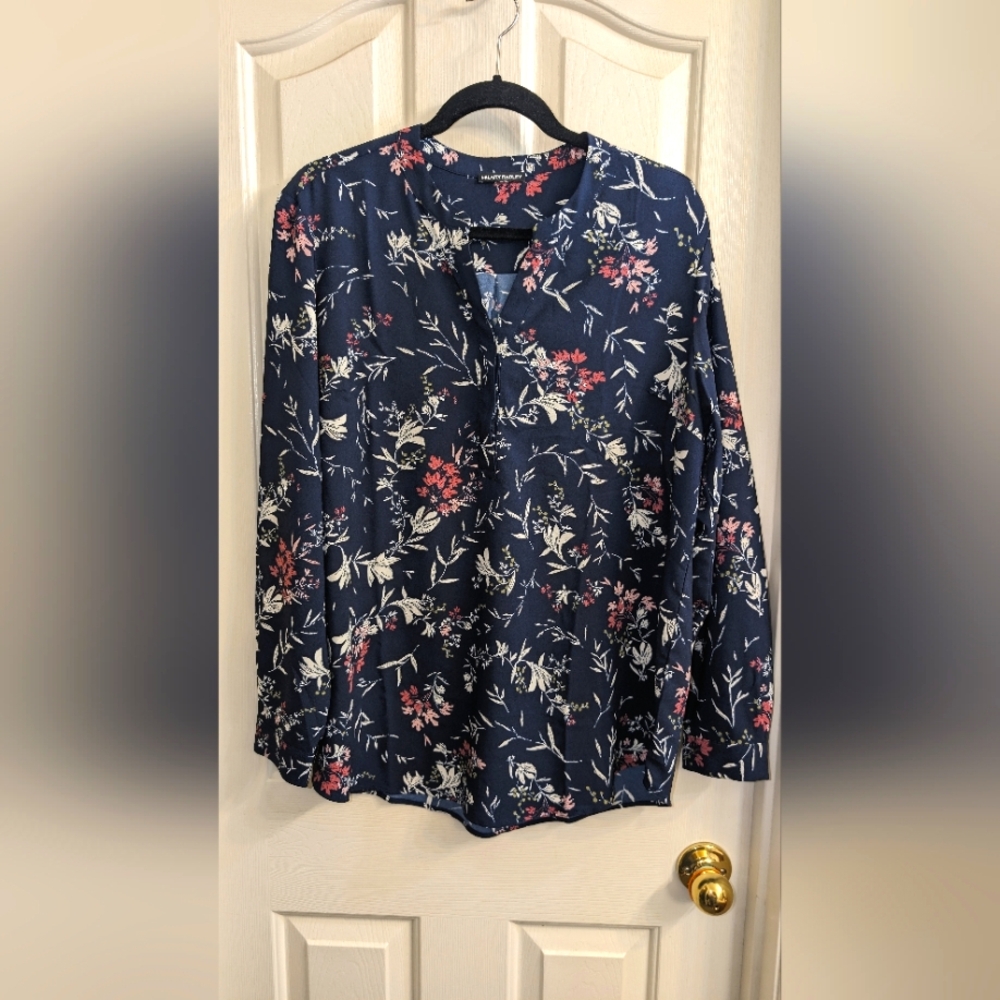 XL Hilary Radley Long Sleeve Navy Floral Blouse